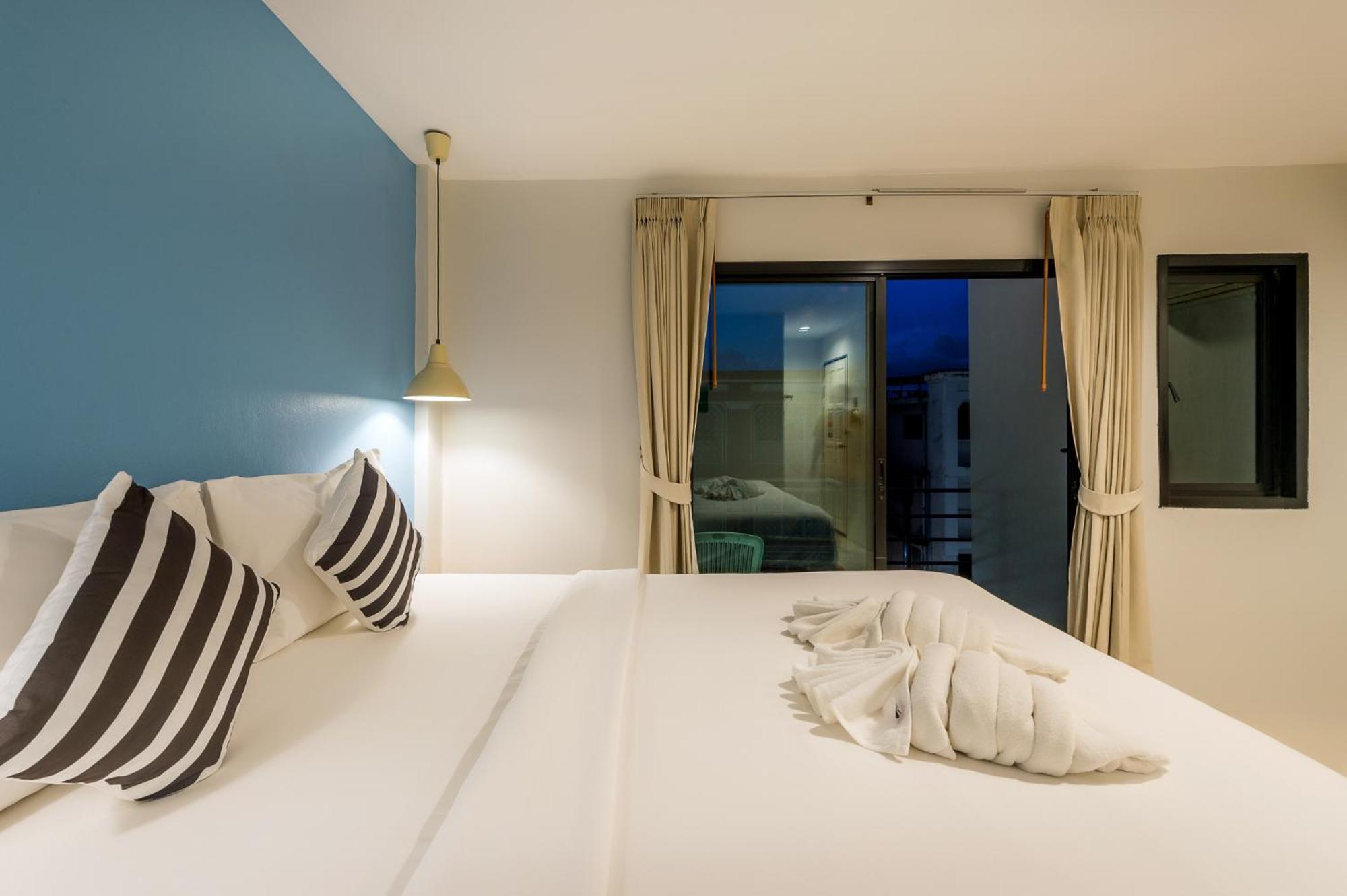 Tiya House Rooms & Cafe Krabi town Rom bilde